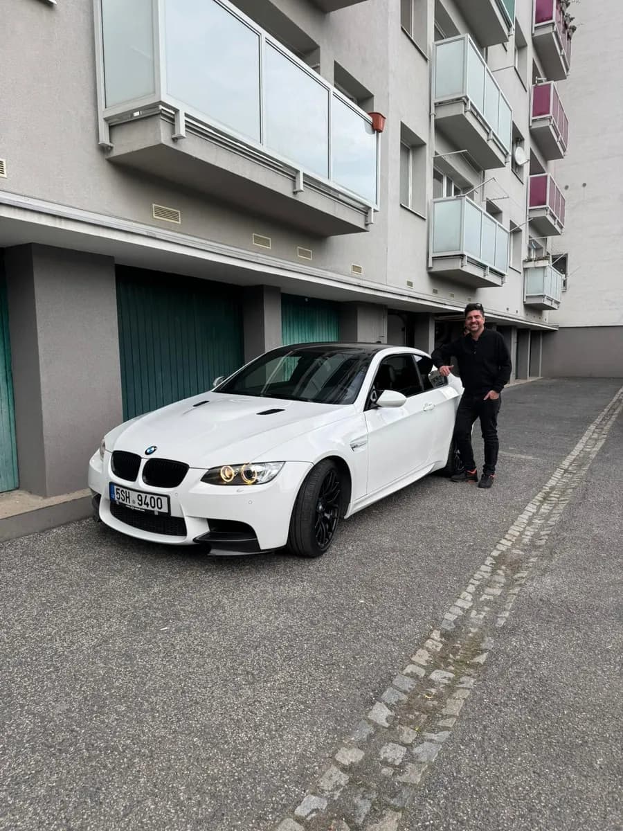 BMW M3 E92